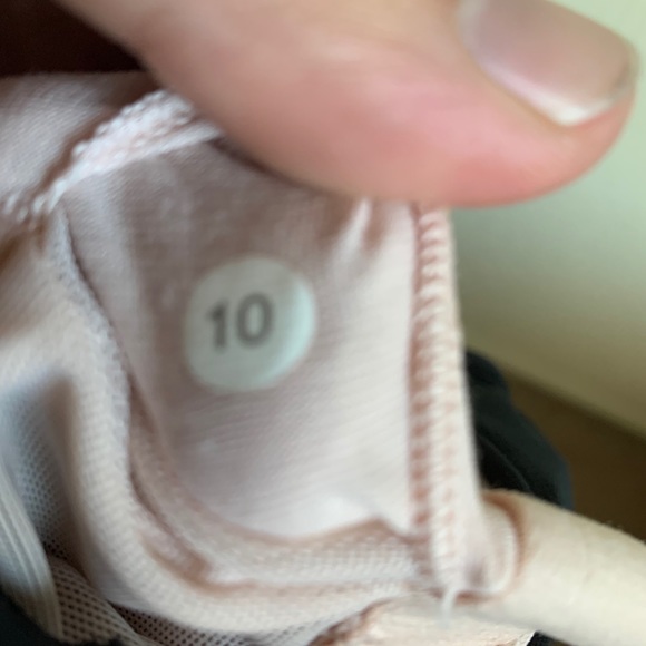 Lululemon tank top - Picture 4 of 4